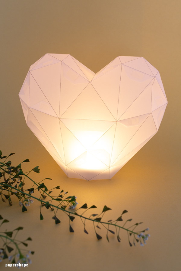 Windlicht basteln als 3D Herz für ein LED-Teelicht #bastelnmitpapier #windlicht #diy #papercraft