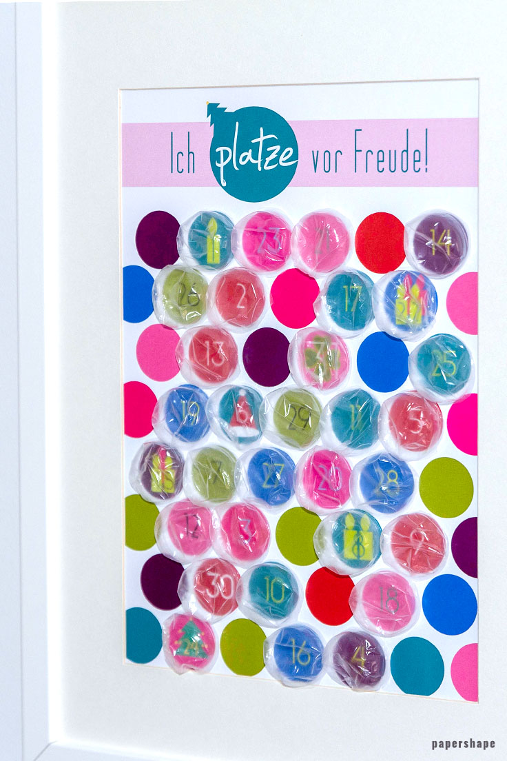 Einfachen Adventskalender basteln aus Luftpolsterfolie mit kostenloser Vorlage von #papershape