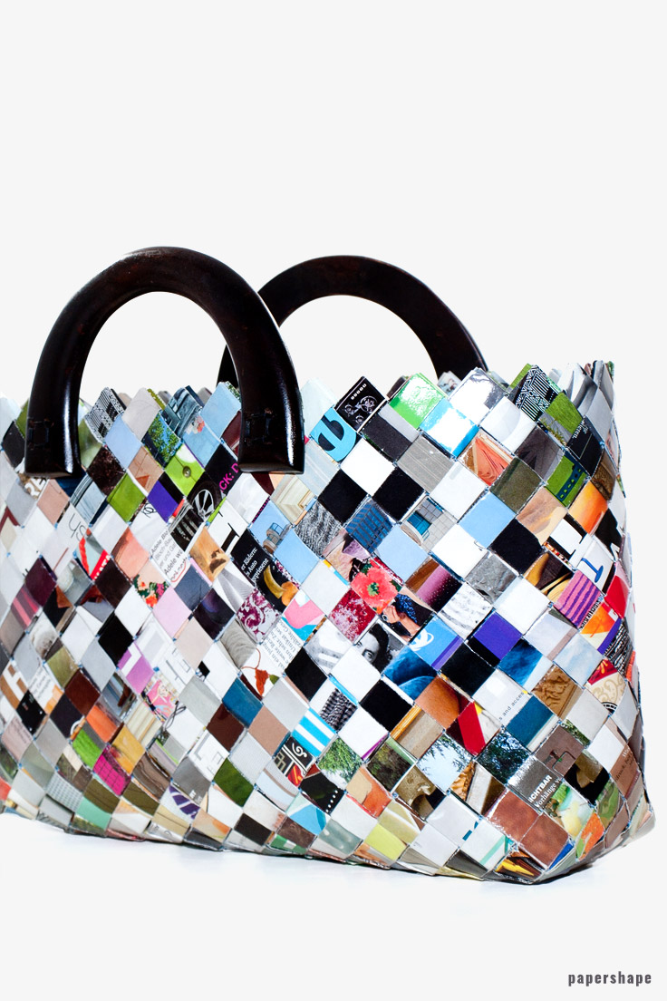 DIY Tasche aus Zeitschriften oder Zeitungspapier selber machen mit Anleitung. Candy Wrapper Bag  #paperhape 