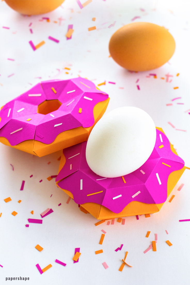 Osternest basteln aus Papier in Donut-Form. Süße Idee für farbenfrohe Minimalisten  #ostern #osternest #papercraft #bastelnmitpapier #ei