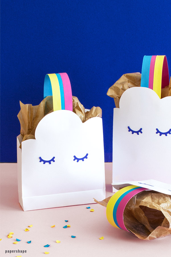 How to make paper gift bags - rainbow and clouds #papercraft